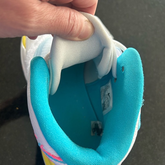 Nike White and Blue Athletic Shoes main image 6